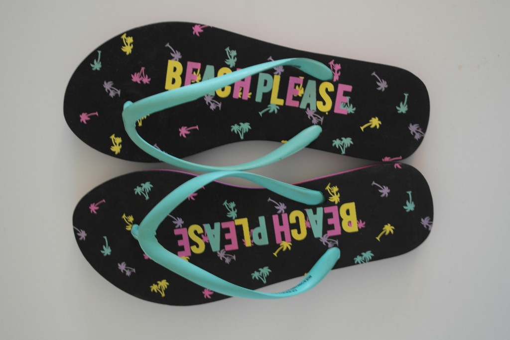 Wardian sag omgive Adelaide Beach Please Slippers Online Sale, UP TO 70% OFF