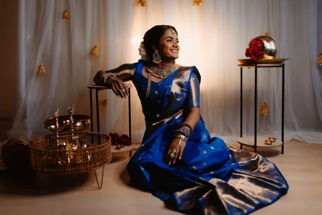💙Details and credit: 

📸 Photography: @ljeyash @sey1_photography @s_seyan 
🎥  Video: @nomad_record 
💄 MUA:  @claritybridedenmark 
💃🏽 Saree: @mahaarani_luxe 
💍 Accessories: @mahaarani_luxe 
💐 Bouquet and decoration: @bysuddi 

❤️💃🏽

#love #grateful #wedding #weddingday #hinduwedding #tamil #saree #couple #weddingseason #instagood #instagram #photooftheday #loveislove #life #stationery #weddingdetails #photography #photoshoot  #loveislove